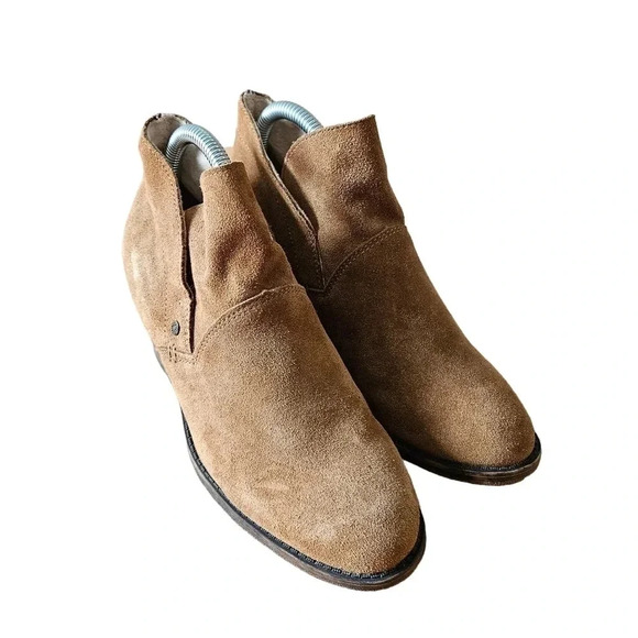 BearPaw Cow Suede Fleece Lined Women's Ankle Boots Size 7.5 - Picture 8 of 16